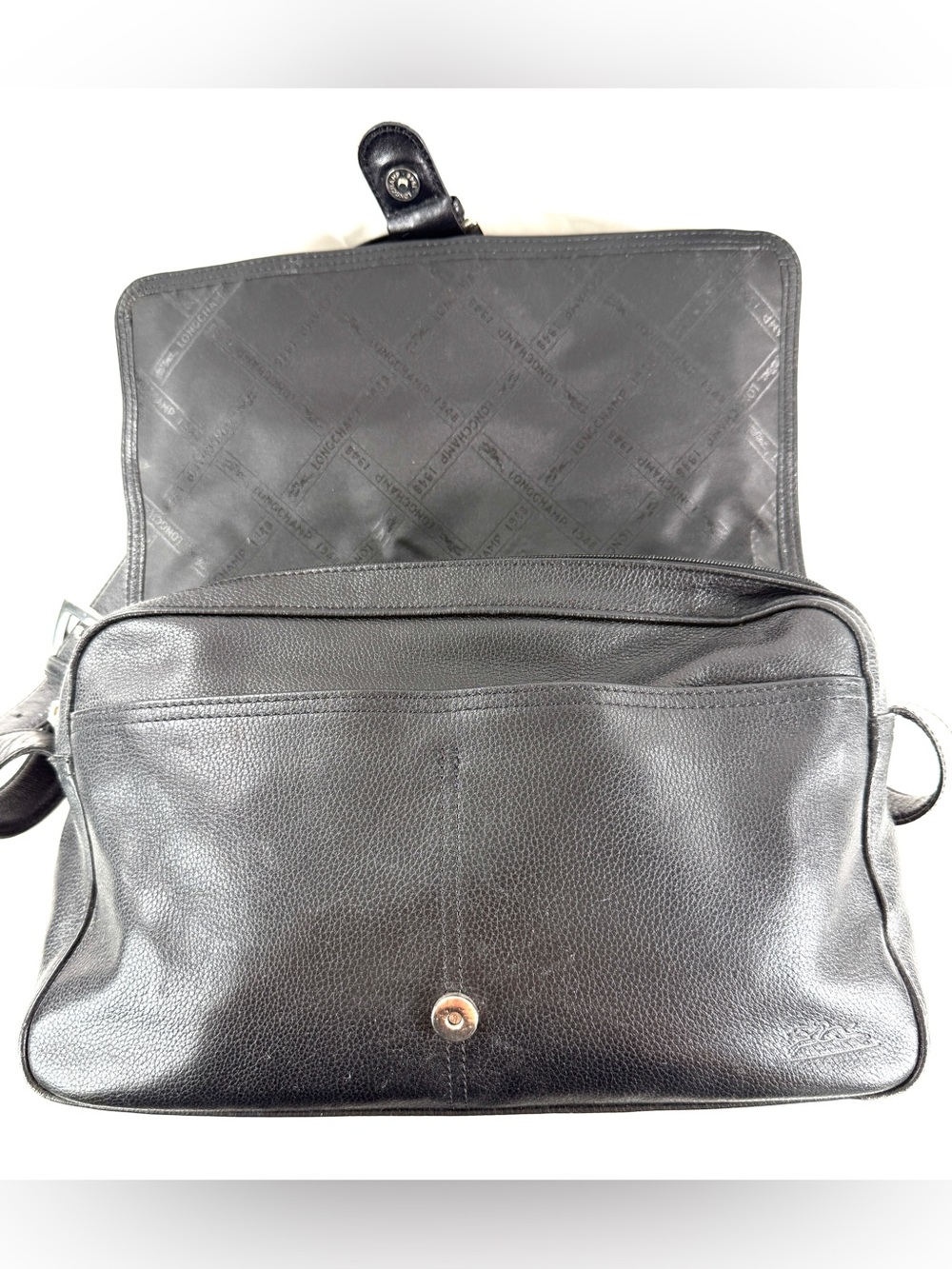 Longchamp Vintage Black Leather East West Medium Shoulder Bag Flap Buckle Rare - Picture 8 of 12